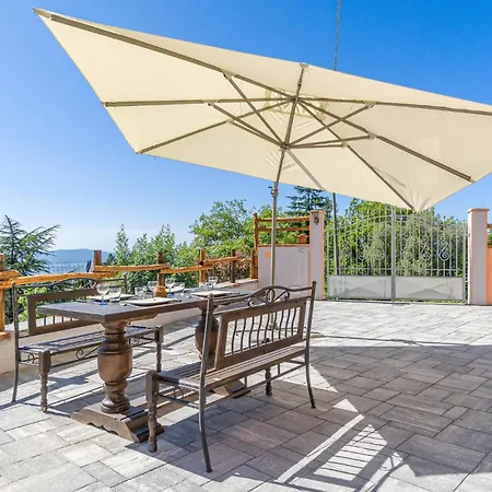 Hébergement de vacances Cataverna